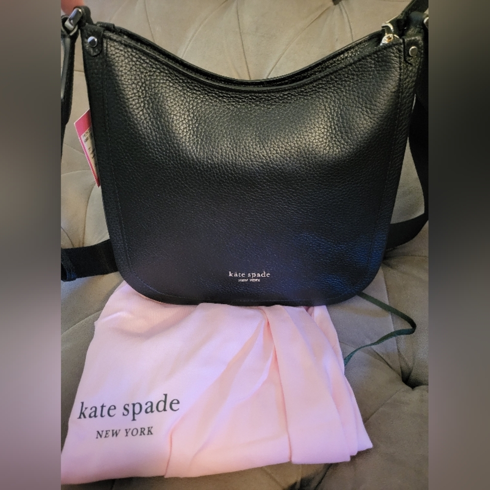 Kate Spade Medium Messenger Bag